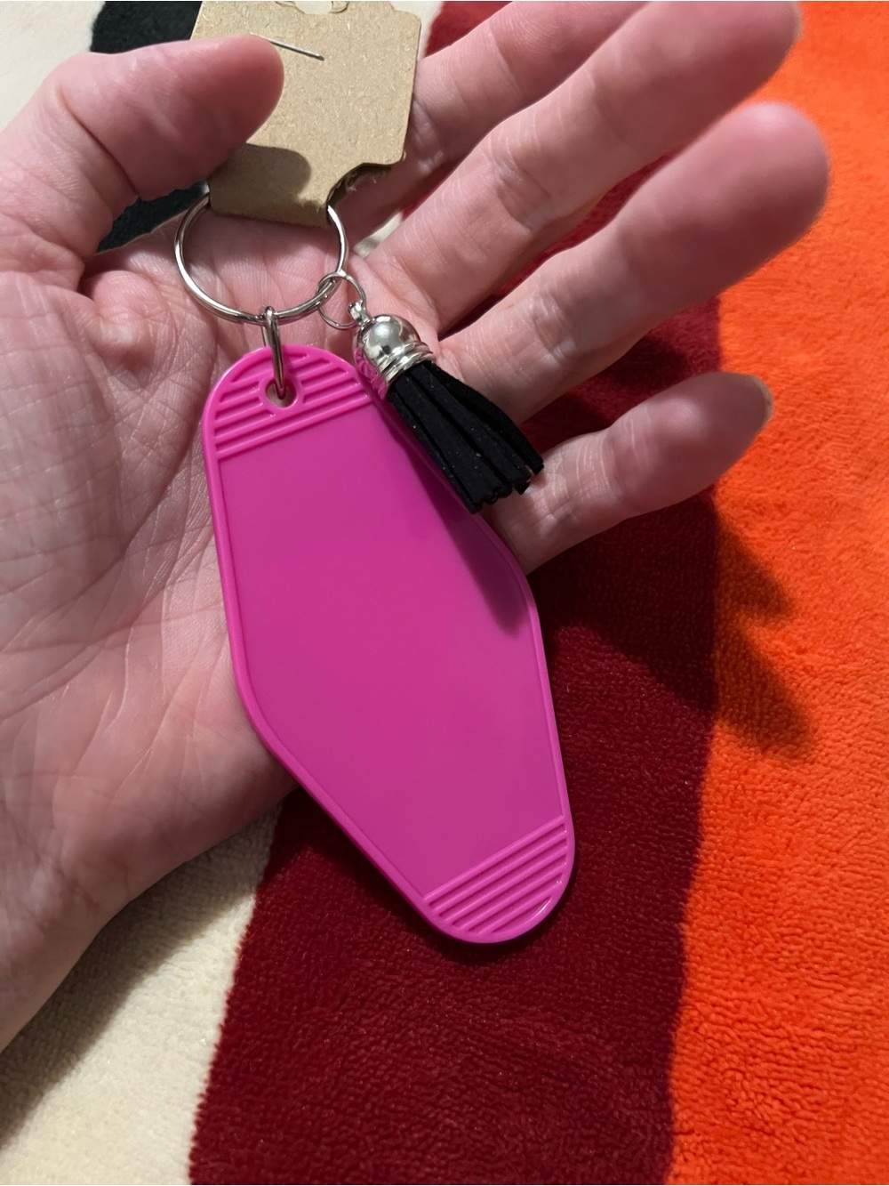 Hello Kitty Keychain 🍩 - Picture 4 of 4